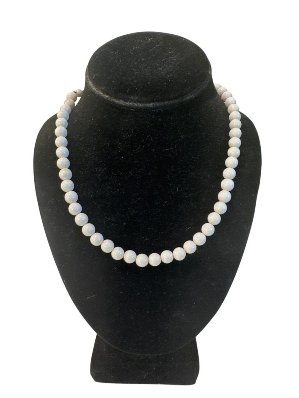Vintage Hobe White Beaded Necklace Adjustable Clasp Round Beads 18" Choker